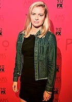 Elyse Willems